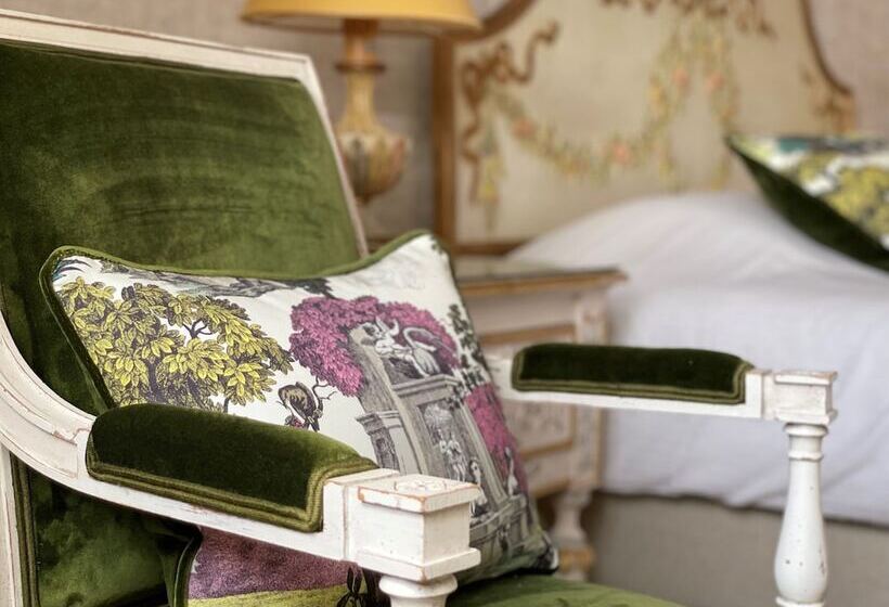 标准间, Chateau De Rochecotte