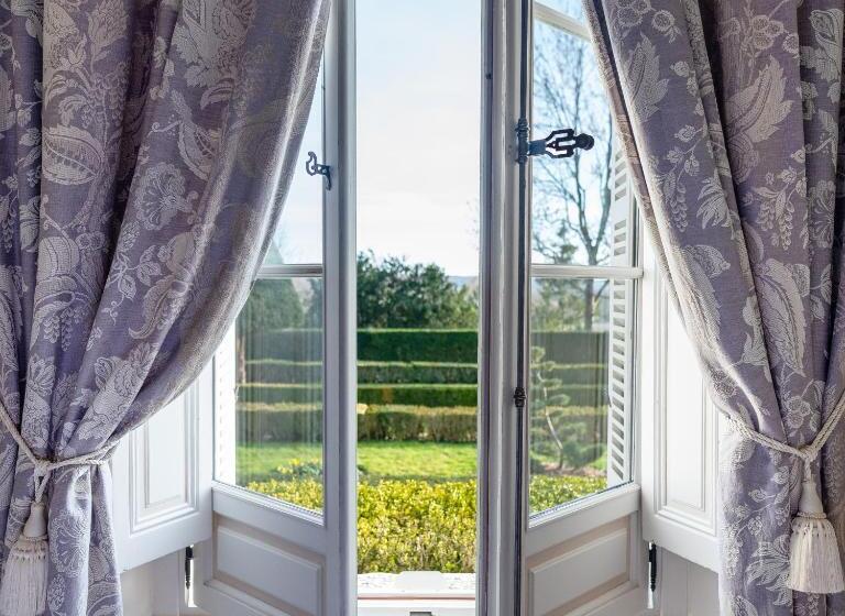 尊贵房, Chateau De Rochecotte