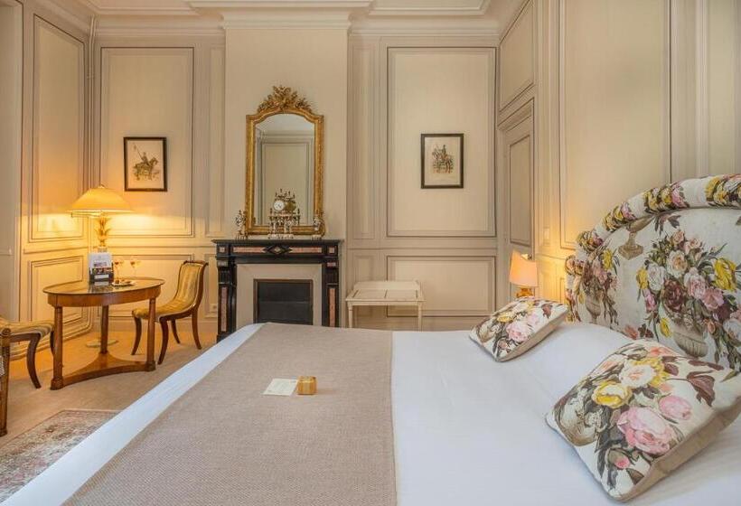 尊贵房, Chateau De Rochecotte