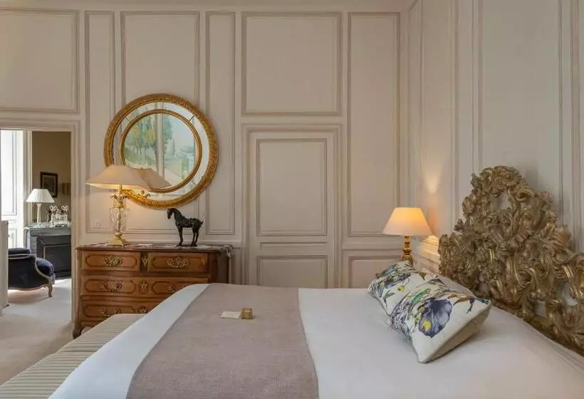 デラックススイート, Chateau De Rochecotte