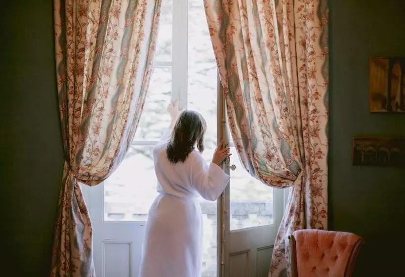デラックスルーム, Chateau De Varenne