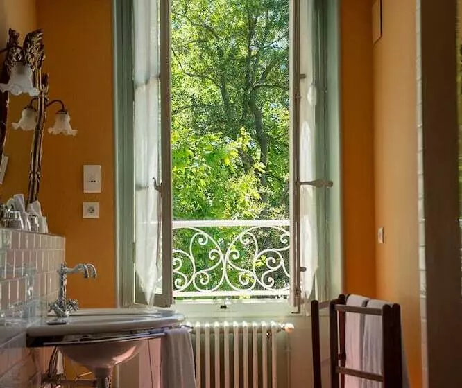 ファミリールーム, Chateau De Varenne