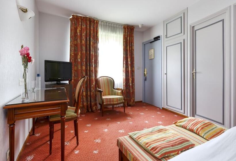 חדר סופריור, Château De Sancy