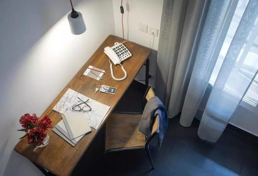 Chambre Standard, College