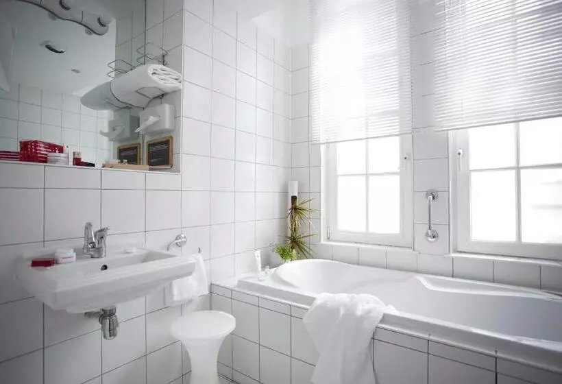 Chambre Standard, College