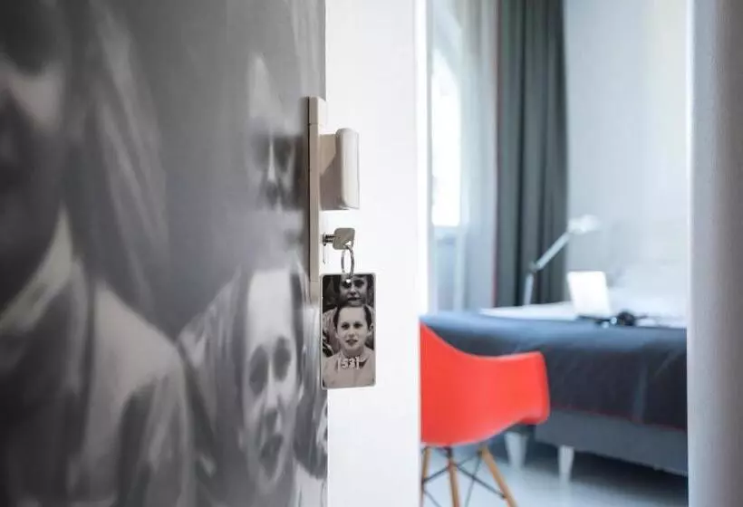 Chambre Standard, College