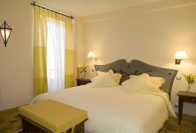 舒适型房间, De France