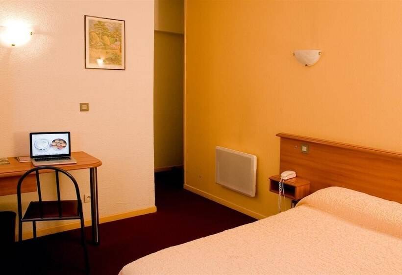 اتاق استاندارد, De L Opéra