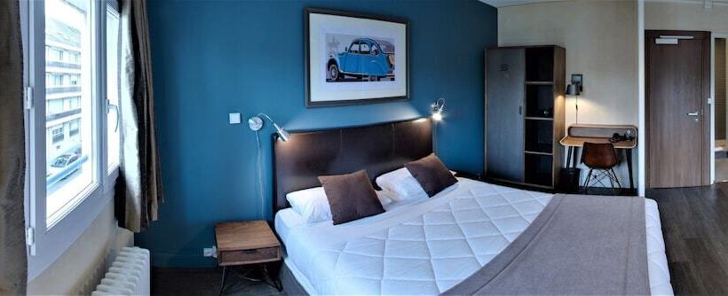 ファミリールーム, Des Cedres