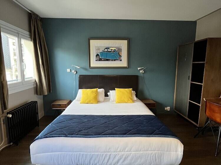 ファミリールーム, Des Cedres