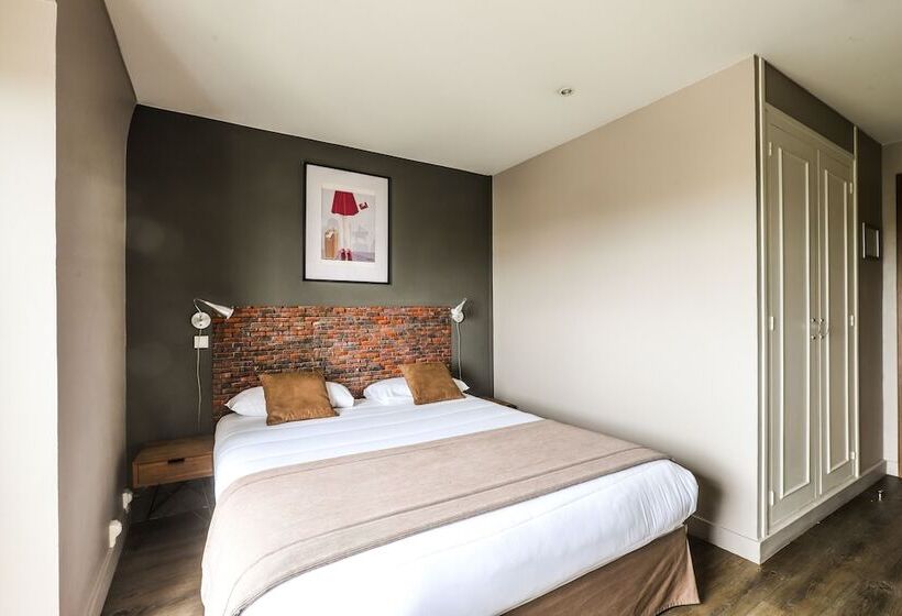 コンフォートルーム, Des Cedres