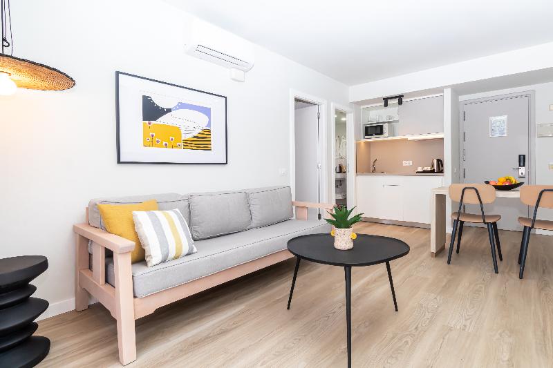 スタンダードルーム, Des Cedres