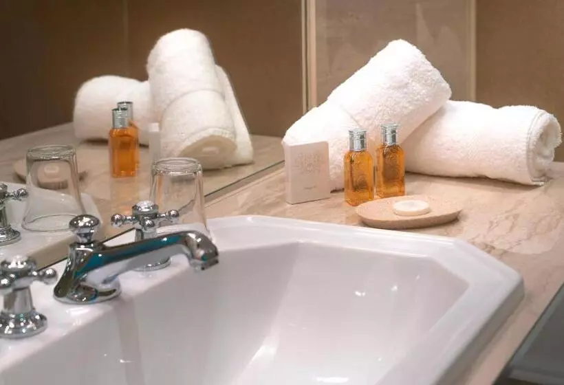 اتاق سوپریور با بالکن, Ermitage De L Oasis & Spa Cannes Mandelieu