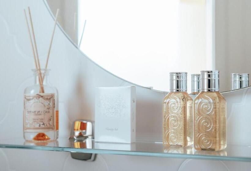 オーシャンビュースイート, Ermitage De L Oasis & Spa  Cannes Mandelieu