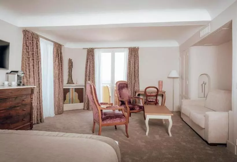 سوییت جونیور با چشمانداز دریا, Ermitage De L Oasis & Spa Cannes Mandelieu