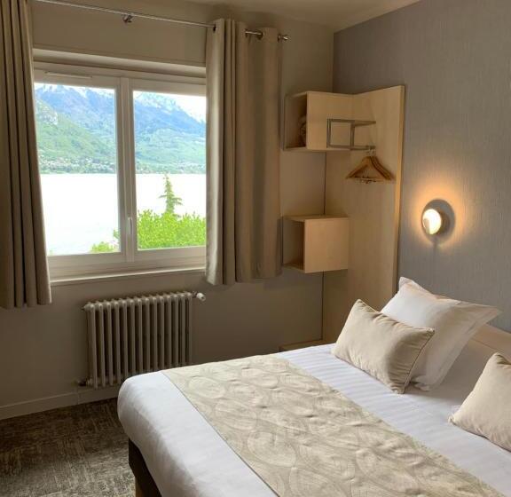 Superior room with lake view, Hôtel Beauregard, The Originals Relais