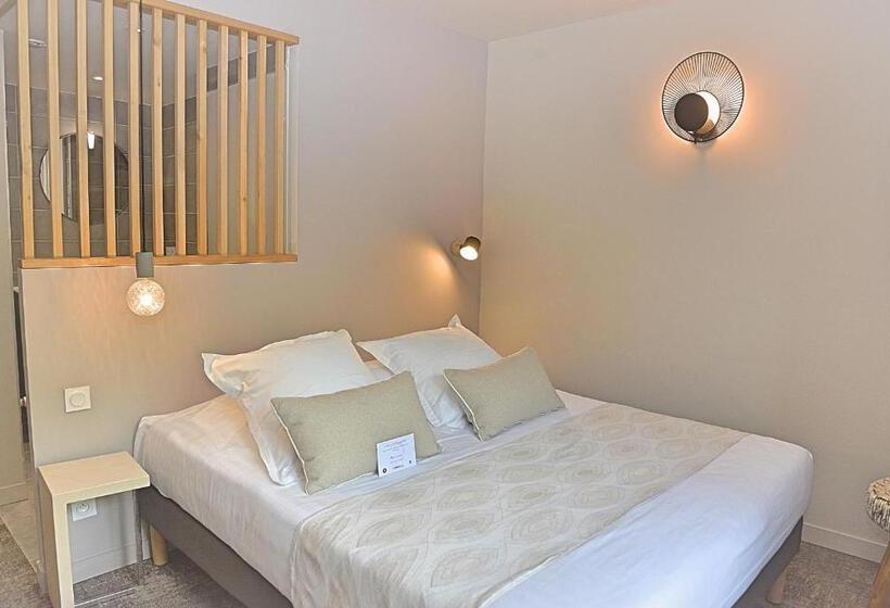 Номер Superior с Видом, Hôtel Beauregard, The Originals Relais