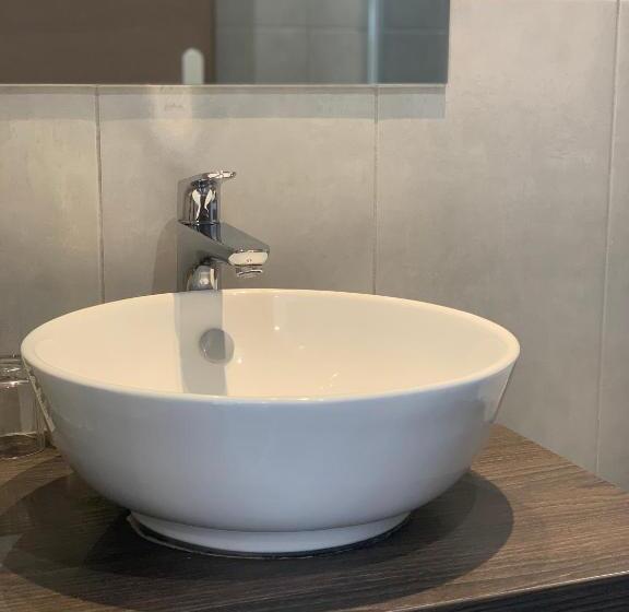 חדר סופריור עם נוף, Hôtel Beauregard, The Originals Relais