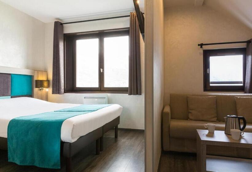 חדר משפתחתי סופריור, Hôtel Beauregard, The Originals Relais