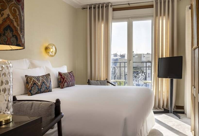 اتاق لوکس, Hôtel De Banville