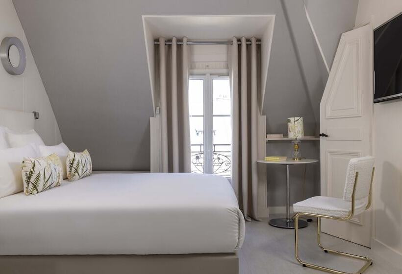 سوییت, Hôtel De Banville