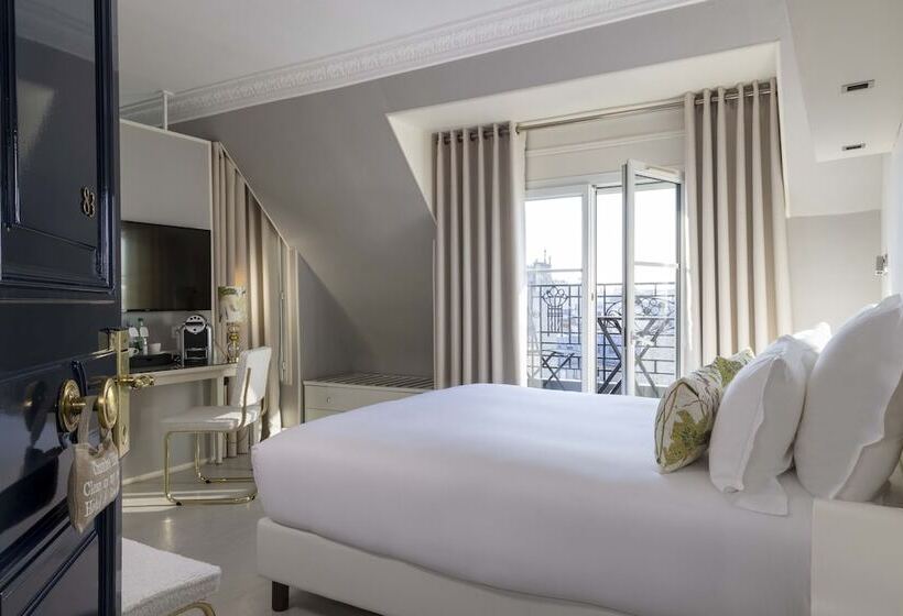 اتاق لوکس با چشمانداز, Hôtel De Banville