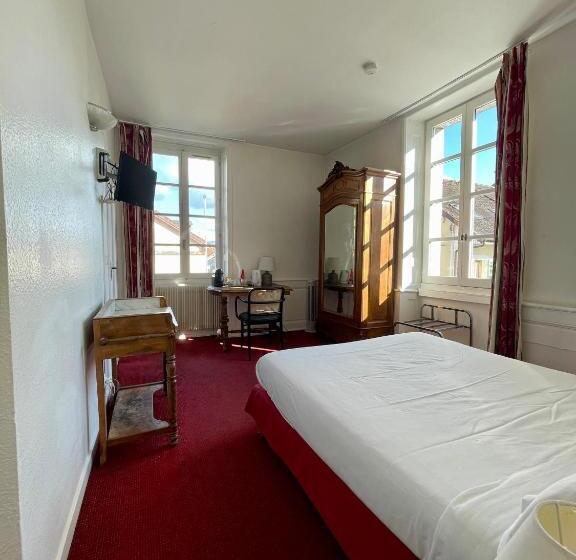 Номер Стандарт, Hôtel De France