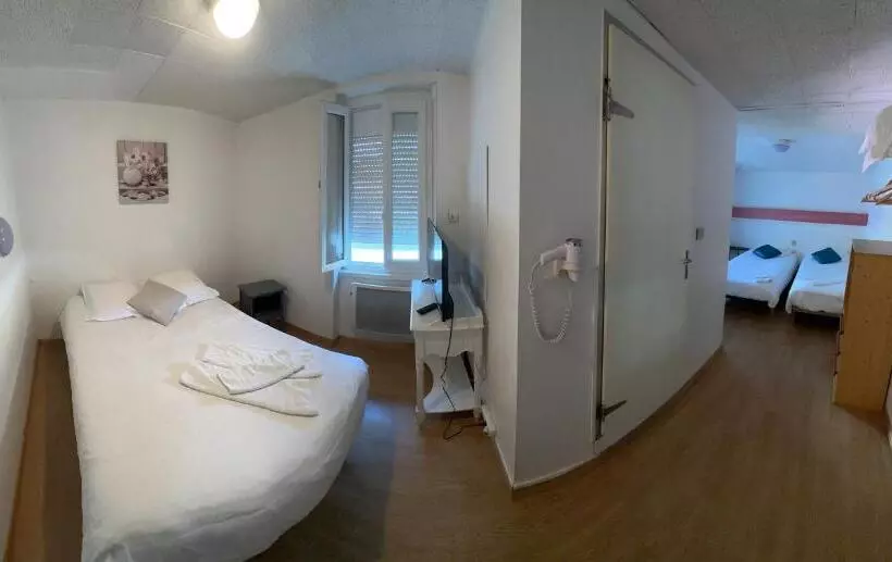 ファミリールーム, Hôtel De Nantes