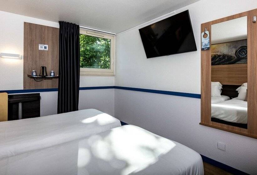 اتاق استاندارد, Kyriad Paris Ouest Colombes