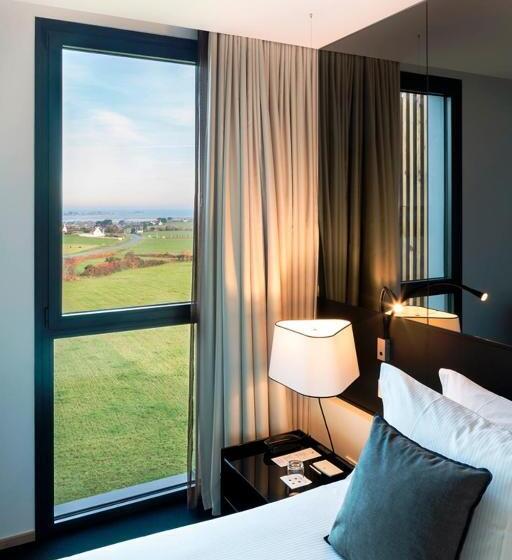 디럭스 룸, La Butte