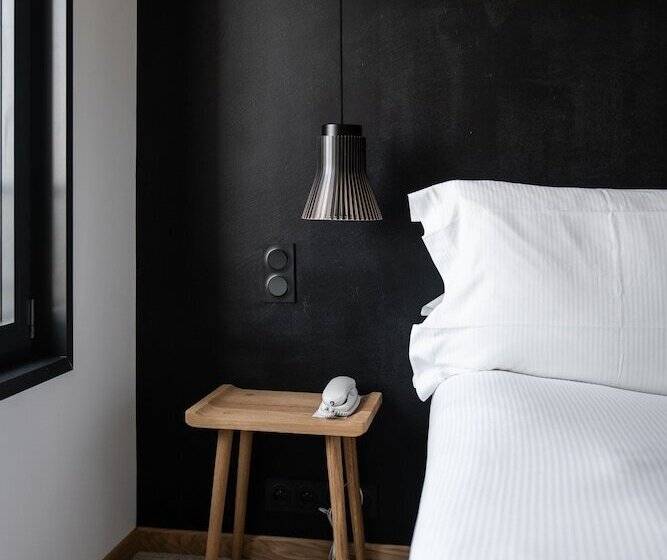 수피리어 룸, La Butte