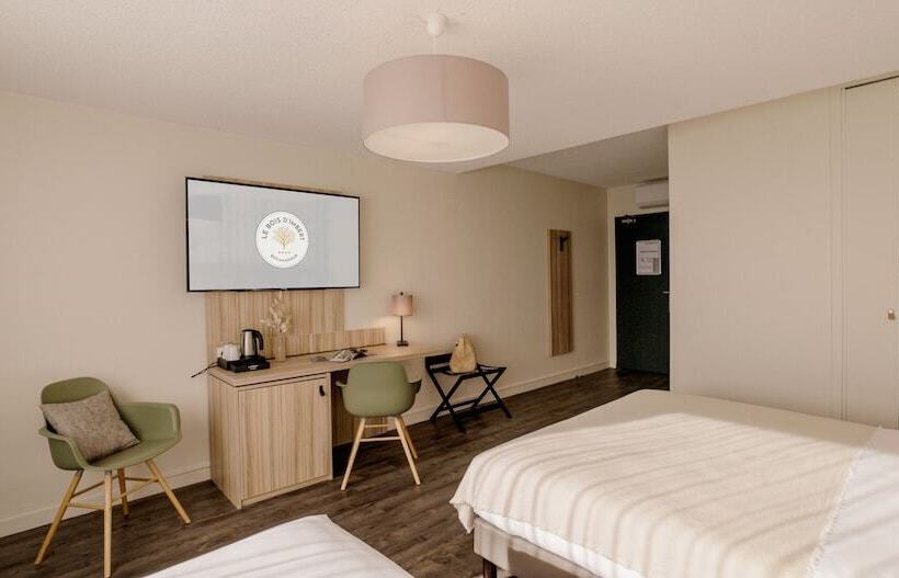 디럭스 트리플 룸, Le Bois D Imbert