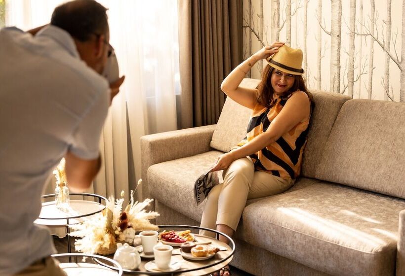 패밀리 룸, Le Bois D Imbert