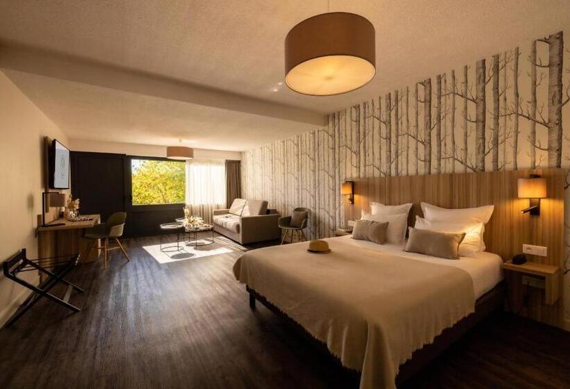 패밀리 룸, Le Bois D Imbert