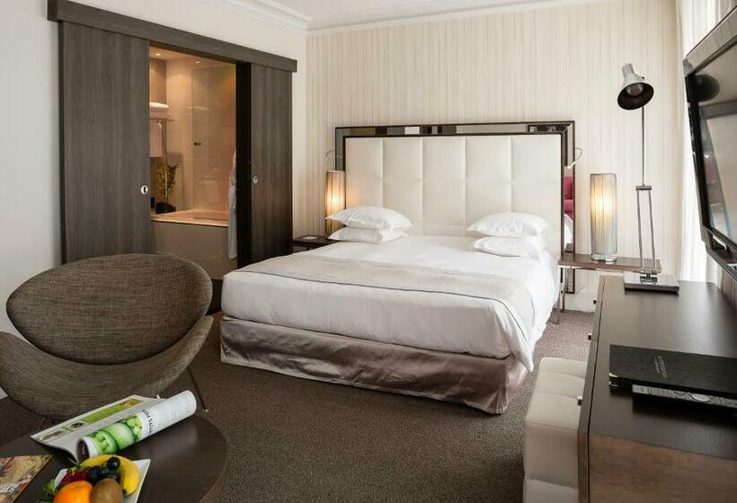 سوییت جونیور, Le Canberra