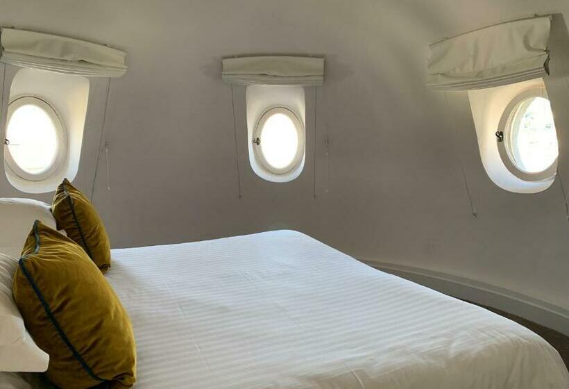 سوییت پرستیژ, Le Canberra