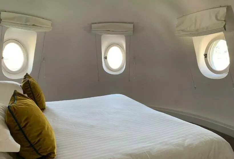 سوییت پرستیژ, Le Canberra