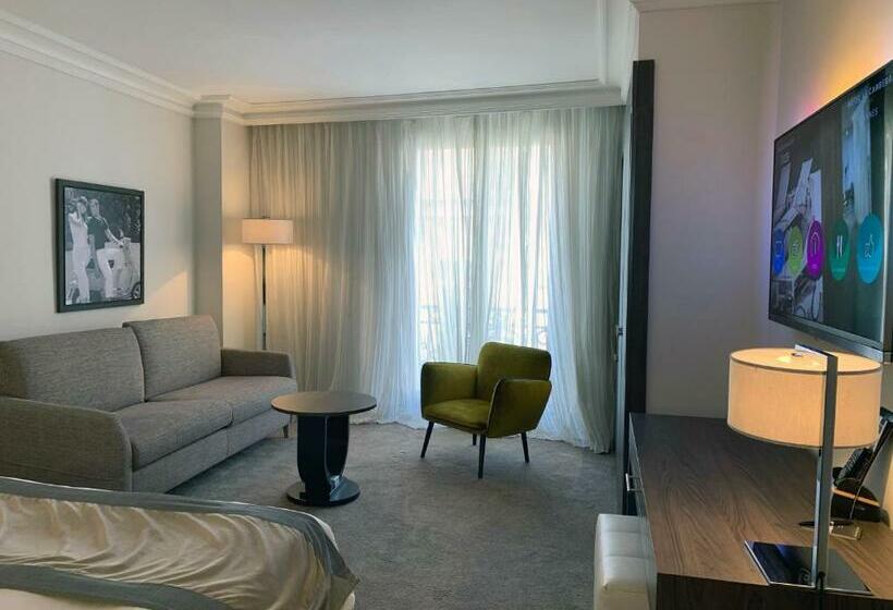 سوییت جونیور, Le Canberra