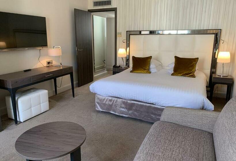 سوییت جونیور, Le Canberra