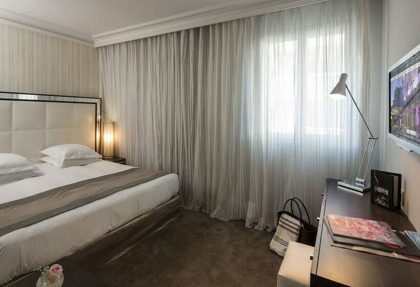 اتاق کلاسیک, Le Canberra