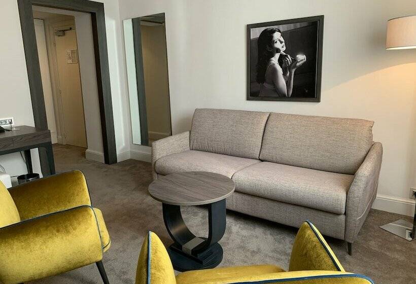 سوییت, Le Canberra