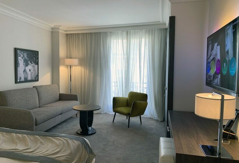 سوییت جونیور, Le Canberra