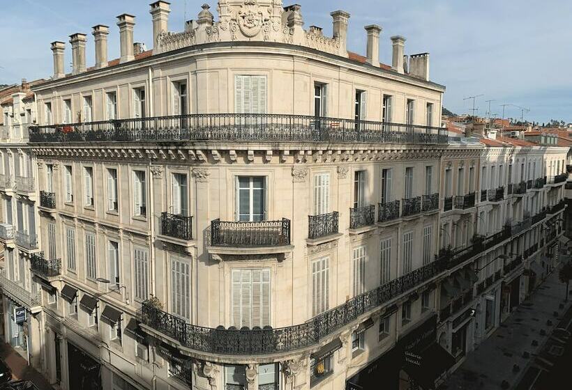 سوییت جونیور, Le Canberra