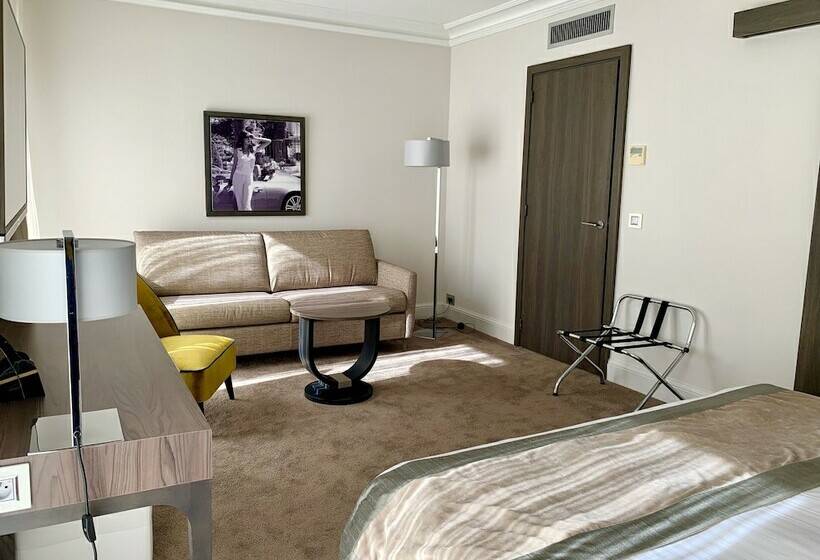 سوئیت جونیور با تراس, Le Canberra