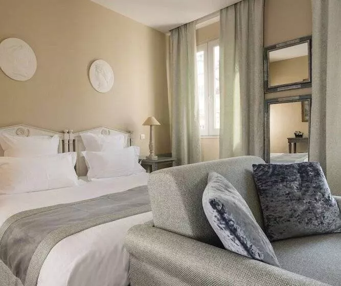 اتاق لوکس, Le Cavendish