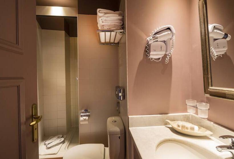 اتاق استاندارد, Le Cavendish