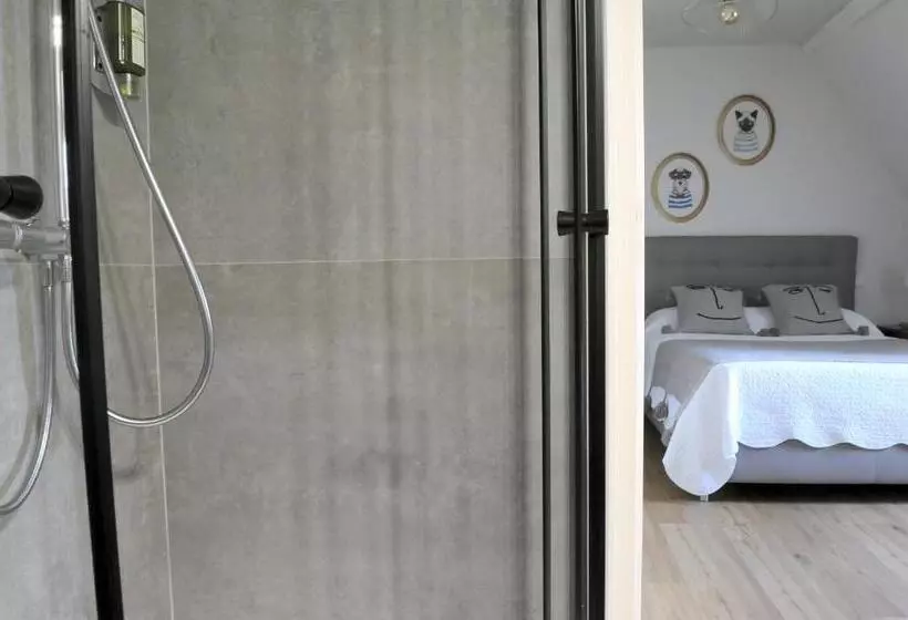 Habitació Clàssica, Maison Chilo