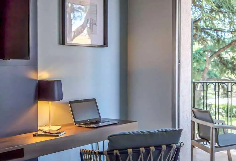 プレステージルーム, Mercure Marseille Centre Bompard La Corniche