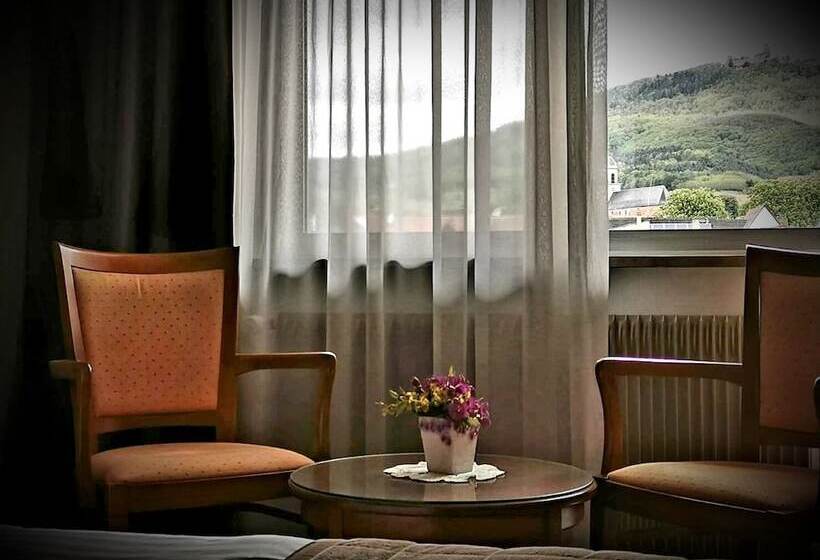 Номер Superior с Балконом, Munsch Restaurant & Wellness, Colmar Nord   Haut Koenigsbourg