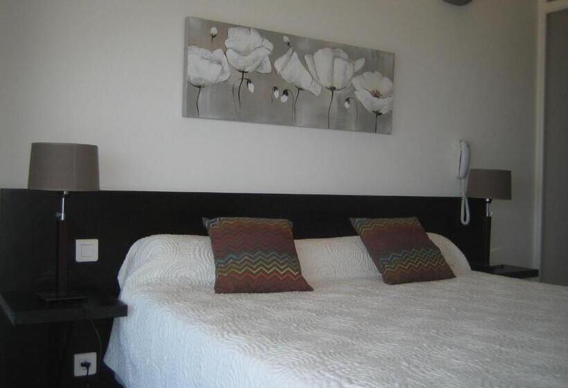 クラシックルーム, Plage Des Pins